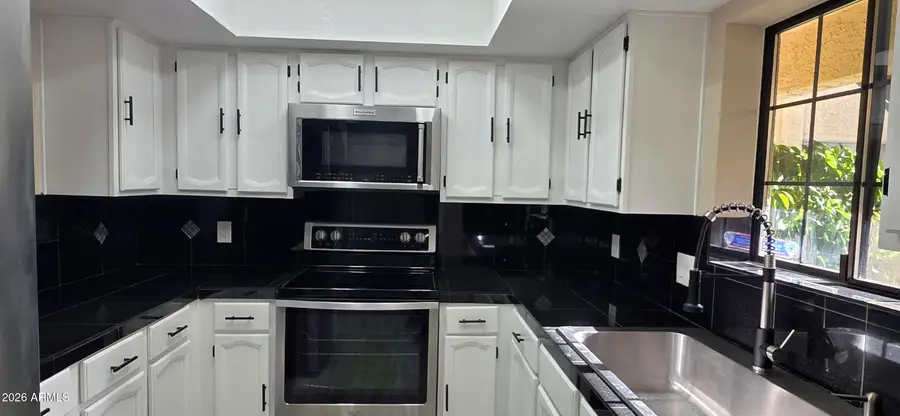 8331 N 21st Drive #H104, Phoenix, AZ 85021 - #2