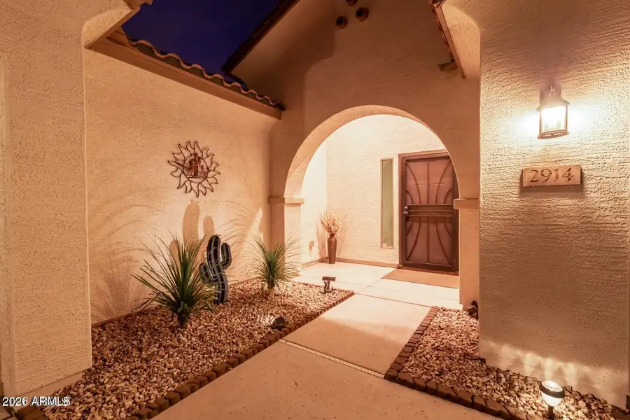 2914 E Coconino Drive, Gilbert, AZ 85298 - #2