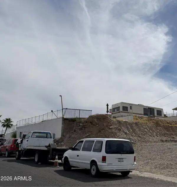 13050 N 19th Street #50, Phoenix, AZ 85022