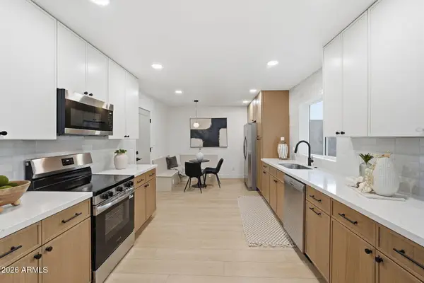 2323 E Evans Drive, Phoenix, AZ 85022