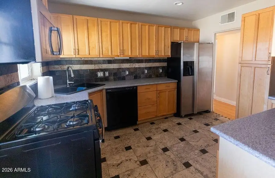 2514 E Turney Avenue, Phoenix, AZ 85016 - #3