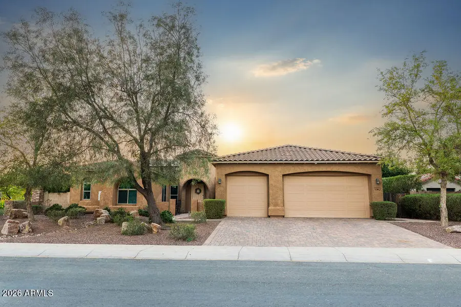 18074 W Turney Avenue, Goodyear, AZ 85395 - #2