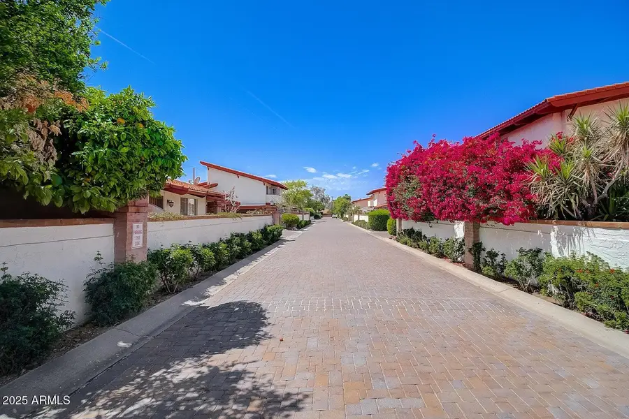 1909 E Orange Drive, Phoenix, AZ 85016 - #3