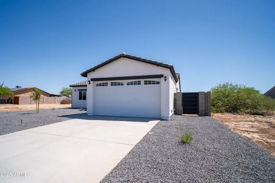 9325 W Oneida Drive, Arizona City, AZ 85123 - #3