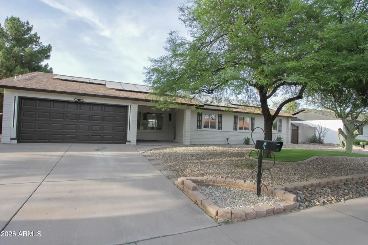 2142 W Kerry Lane, Phoenix, AZ 85027 - #1