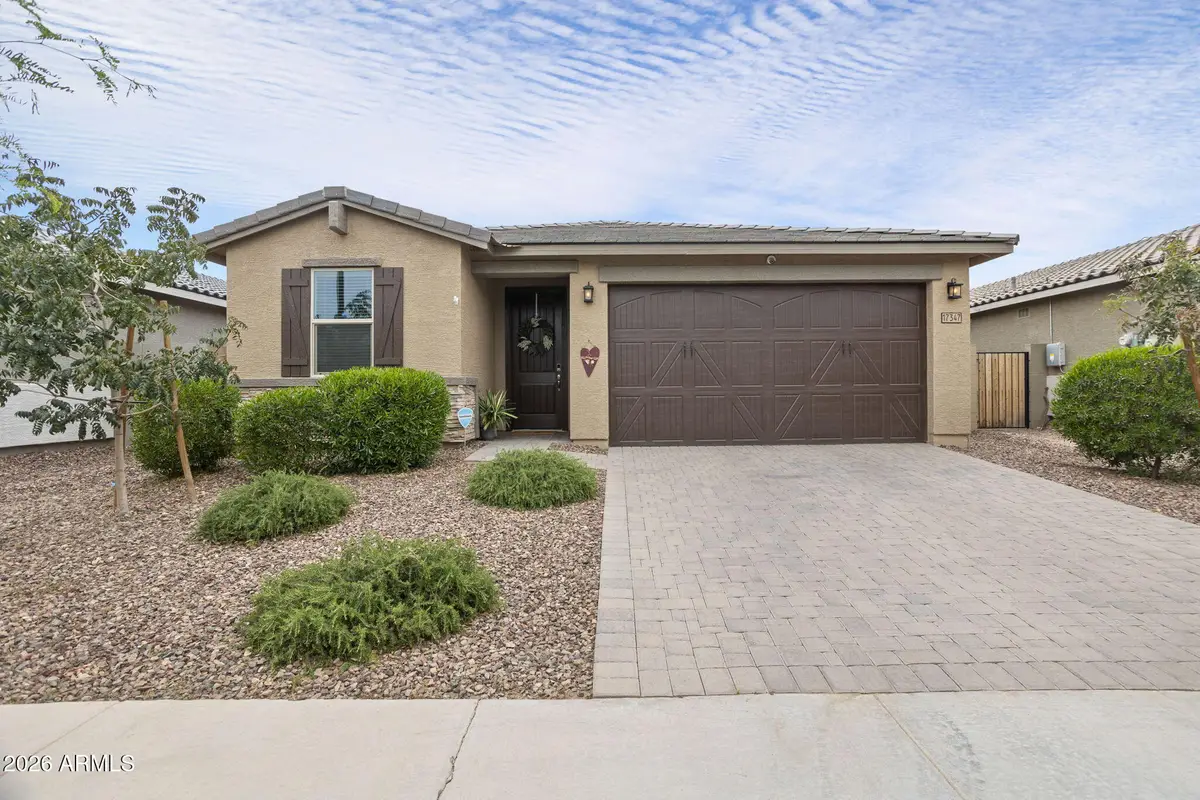 17347 W Red Fox Road, Surprise, AZ 85387 - #1