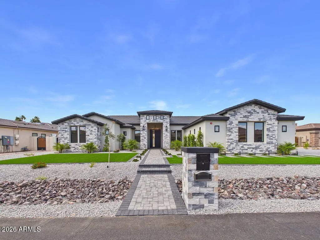 18024 W Montebello Avenue, Litchfield Park, AZ 85340 - #1