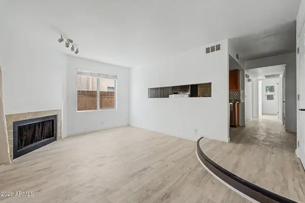 3422 N 12th Place, Phoenix, AZ 85014