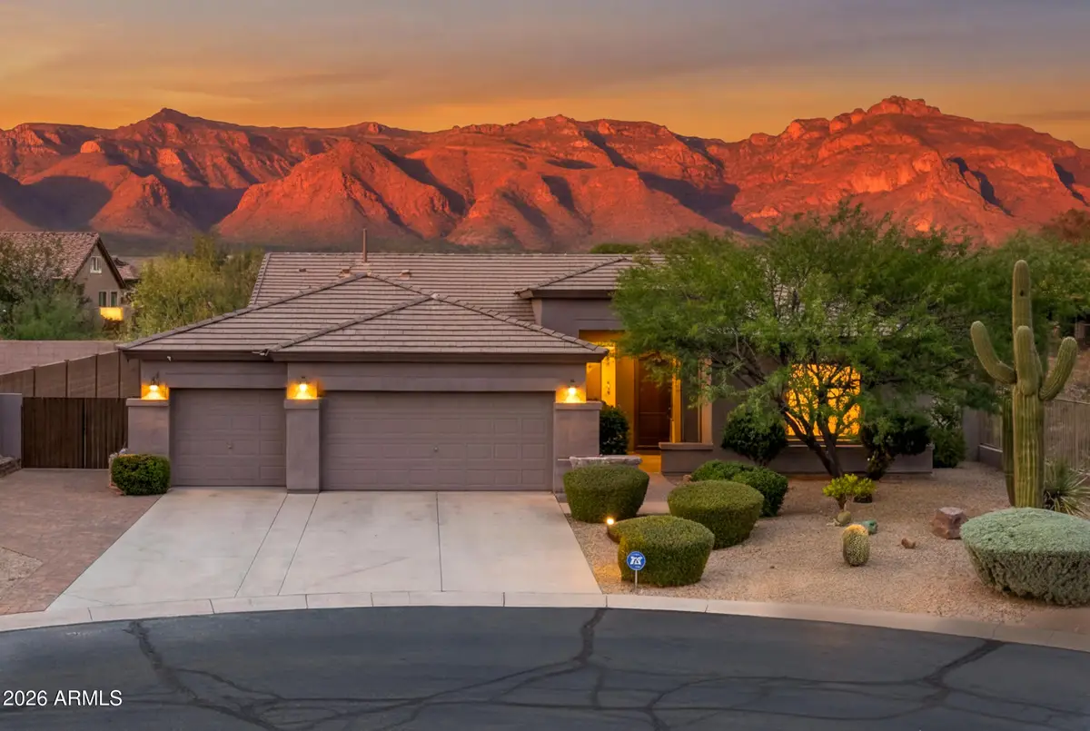 4327 S Las Villa Way, Gold Canyon, AZ 85118 - #1