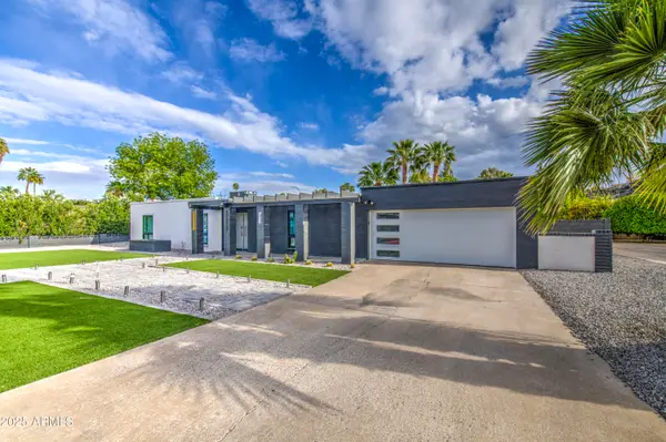 919 W Port Royale Lane, Phoenix, AZ 85023