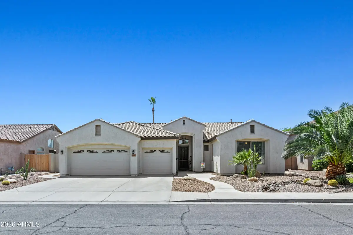 665 W Goldfinch Way, Chandler, AZ 85286 - #1