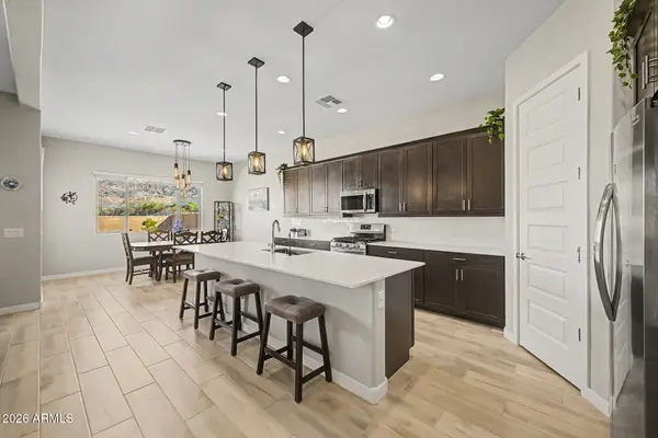 9721 S 38th Lane, Laveen, AZ 85339