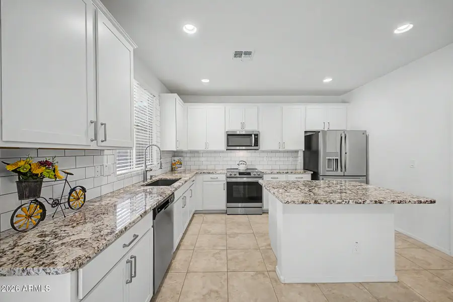 17561 W Villa Hermosa Lane, Surprise, AZ 85387 - #2