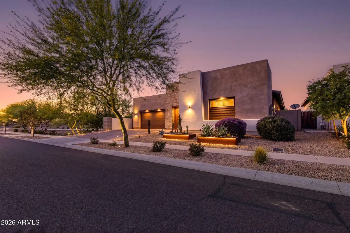 1332 E La Mirada Drive, Phoenix, AZ 85042 - #1
