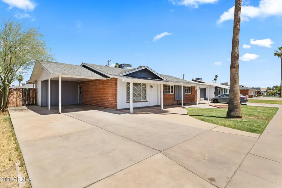 3742 W Berridge Lane, Phoenix, AZ 85019 - #3