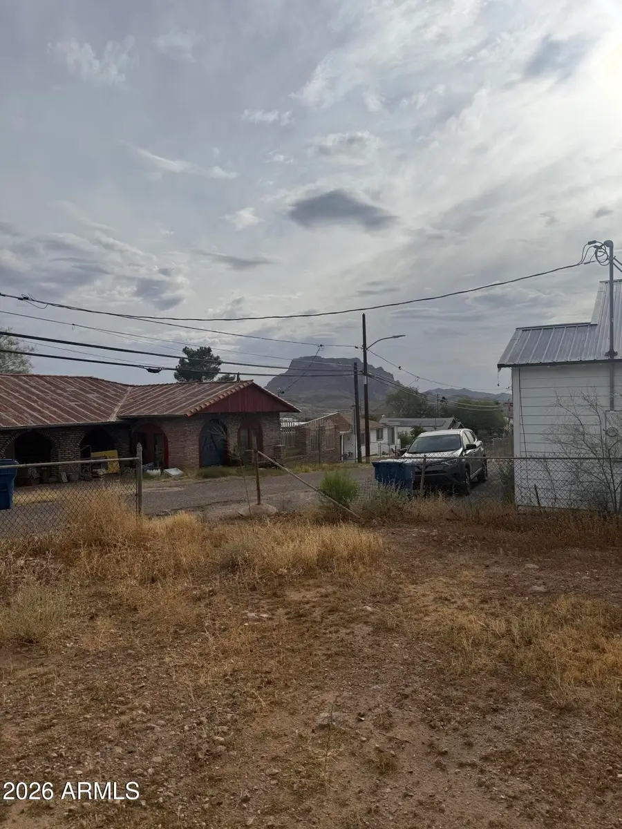 596 W Ray Street, Superior, AZ 85173 - #2