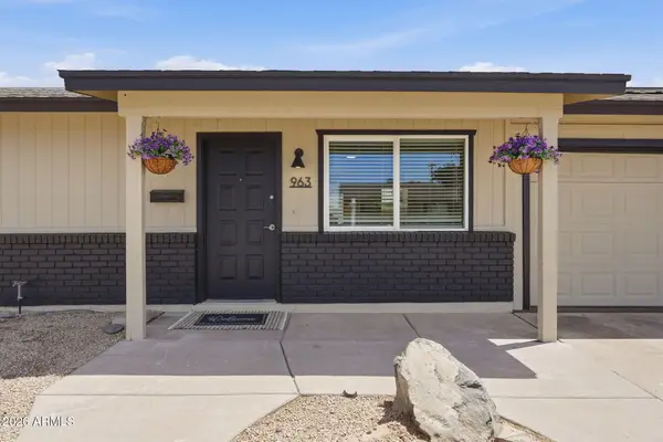 963 W Hillview Street, Mesa, AZ 85201