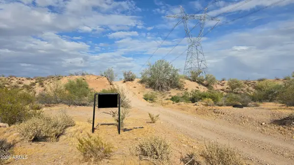 300XX W Dove Valley Road, Wittmann, AZ 85361