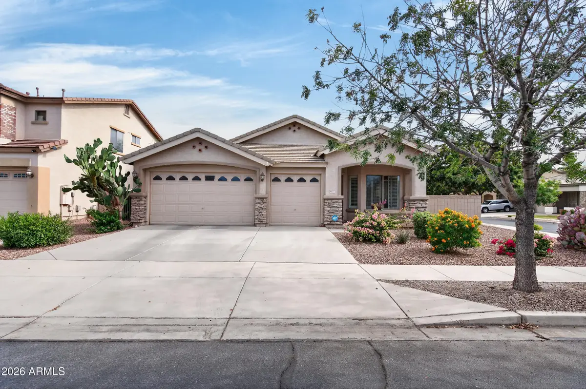 8837 W Midway Avenue, Glendale, AZ 85305 - #1