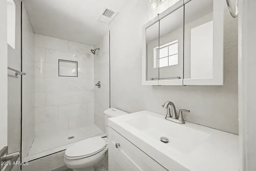 4110 N 71st Lane, Phoenix, AZ 85033 - #3