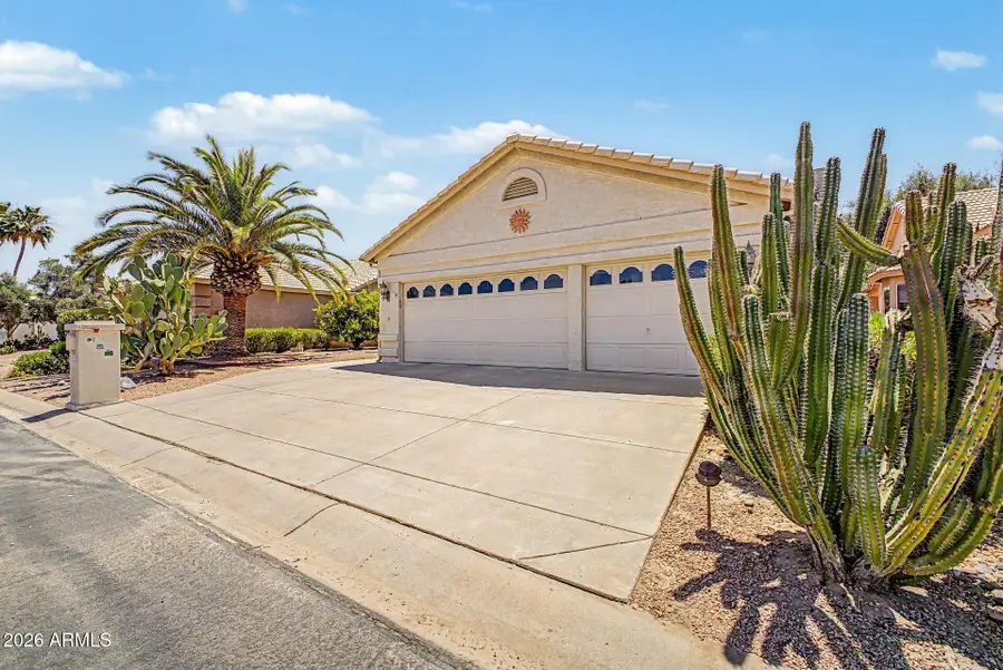 9525 E Champagne Drive, Sun Lakes, AZ 85248 - #2