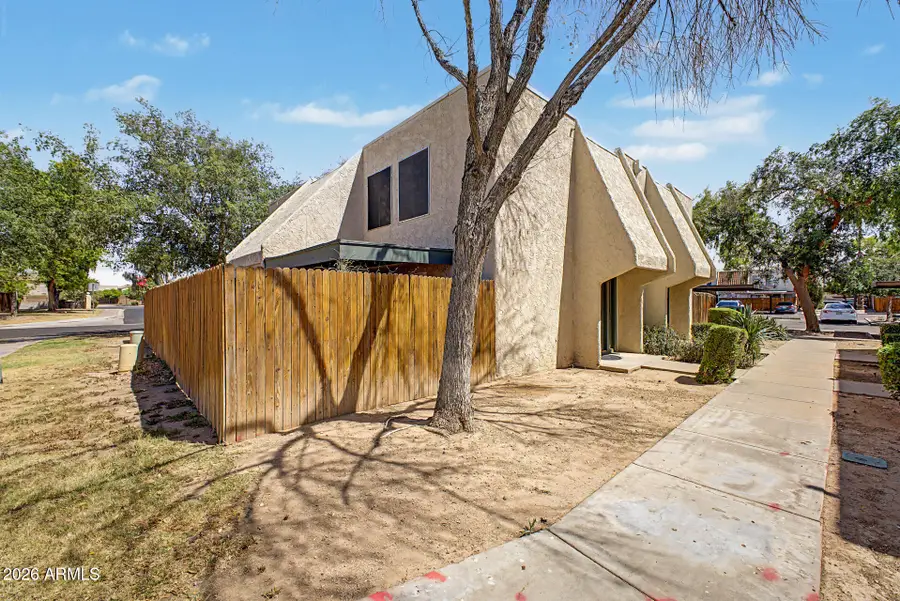 5906 W Golden Lane, Glendale, AZ 85302 - #2