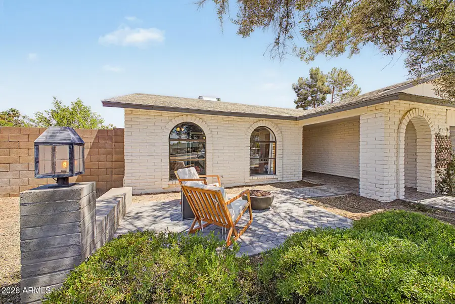 940 W Peralta Avenue, Mesa, AZ 85210 - #3