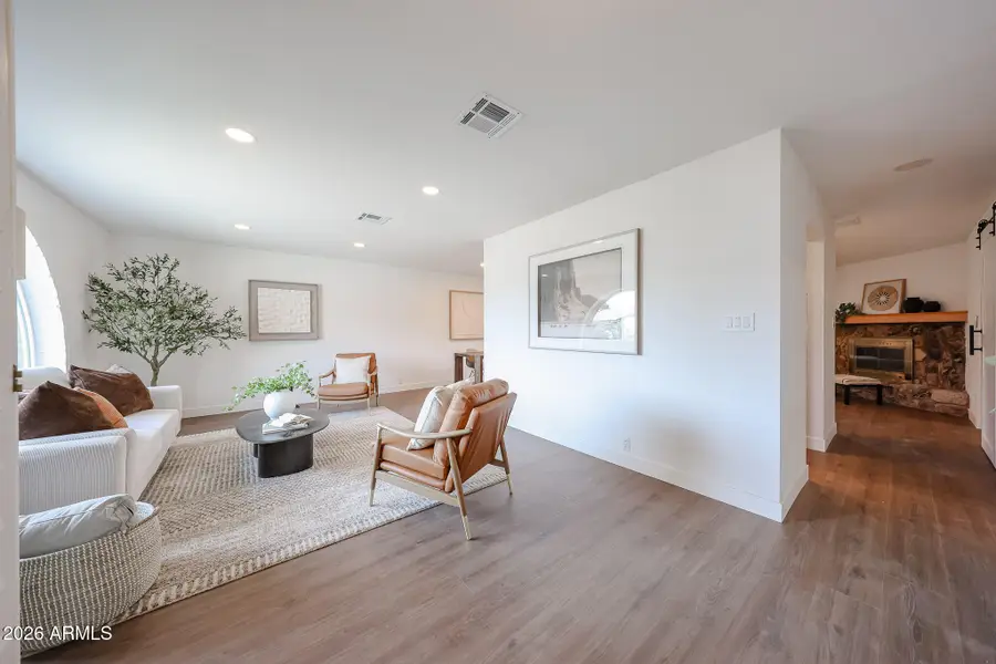 3736 W Grandview Road, Phoenix, AZ 85053 - #2