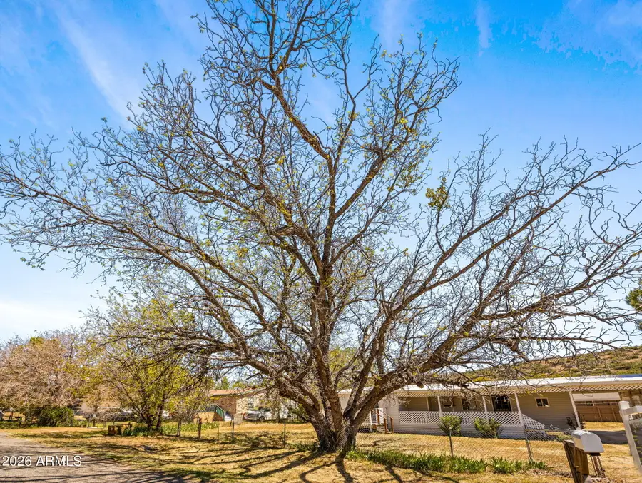 18267 S John Fry Avenue, Peeples Valley, AZ 86332 - #3