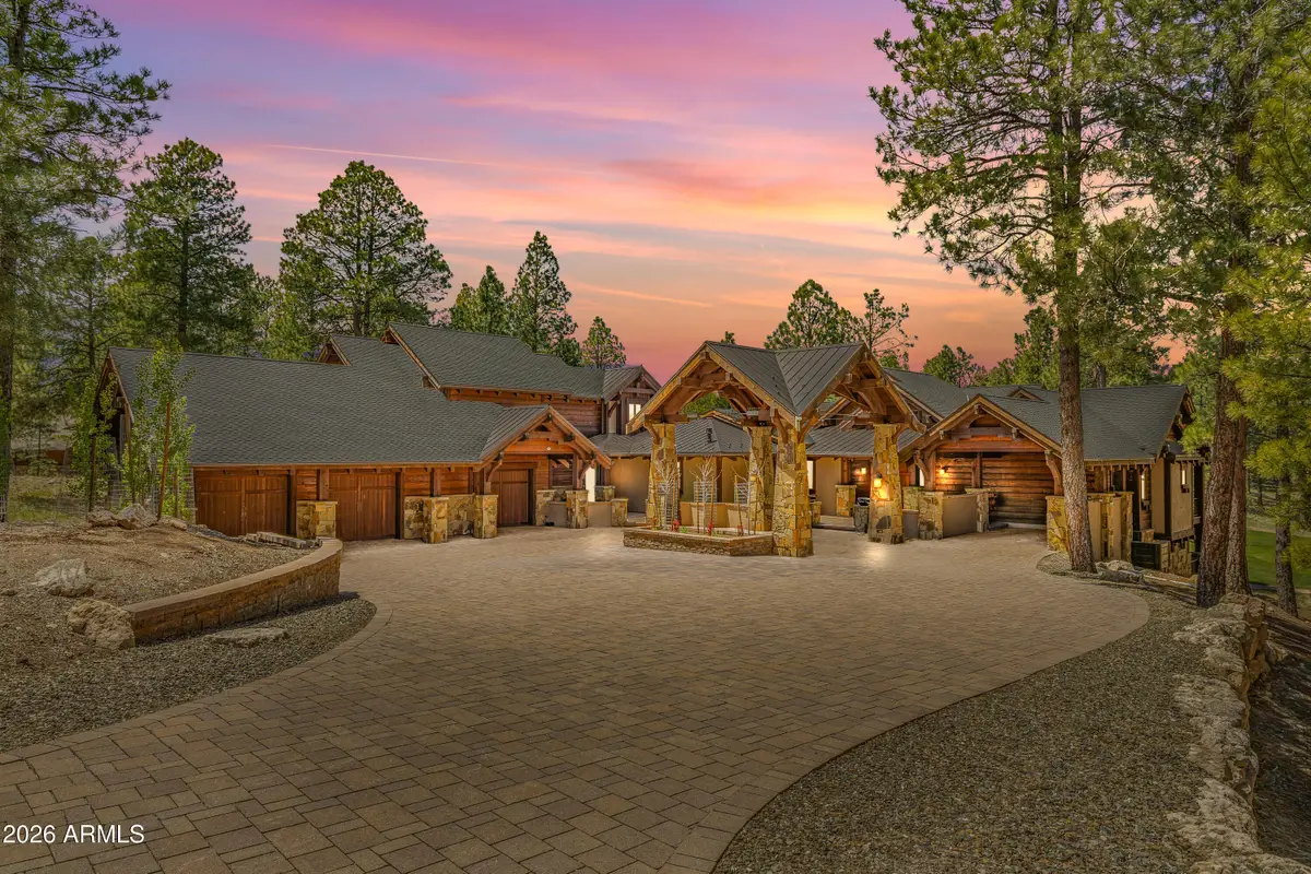 2398 E Del Rae Drive, Flagstaff, AZ 86005 - #1