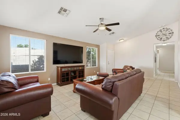 2074 S Lawther Drive, Apache Junction, AZ 85120
