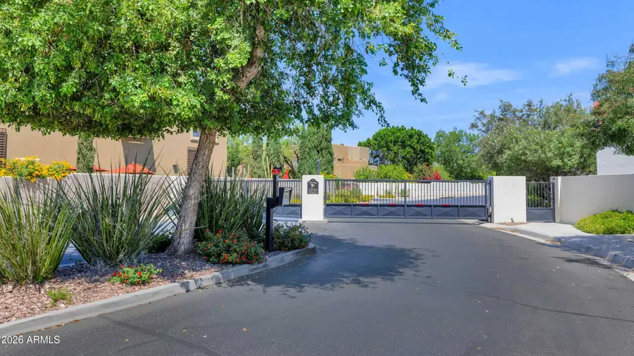 3302 E Campbell Avenue #2, Phoenix, AZ 85018 - #3