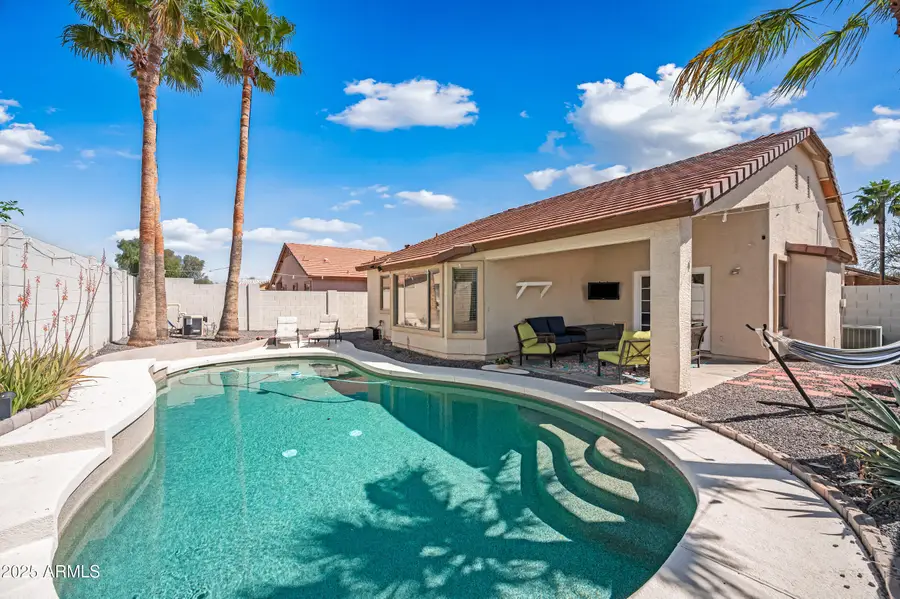 3228 E Sandy Way, Gilbert, AZ 85297 - #2