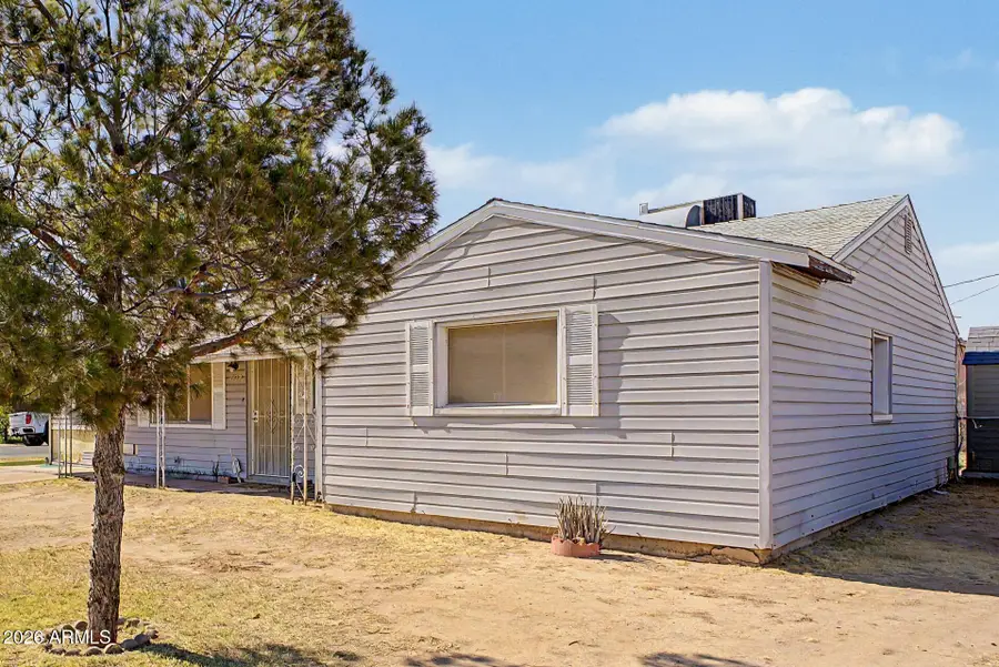 7812 W Clarendon Avenue, Phoenix, AZ 85033 - #3