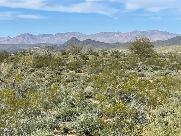875 E Monte Vista Trail #9, Wickenburg, AZ 85390