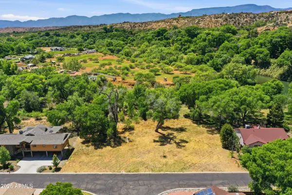 10185 E Creekside Drive #112, Cornville, AZ 86325