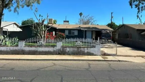 2815 N 48th Lane, Phoenix, AZ 85035