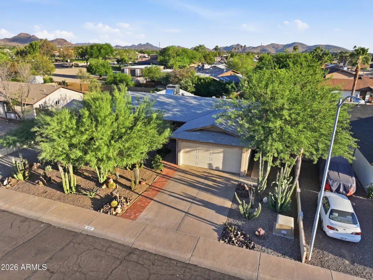 801 W Michelle Drive, Phoenix, AZ 85023 - #1