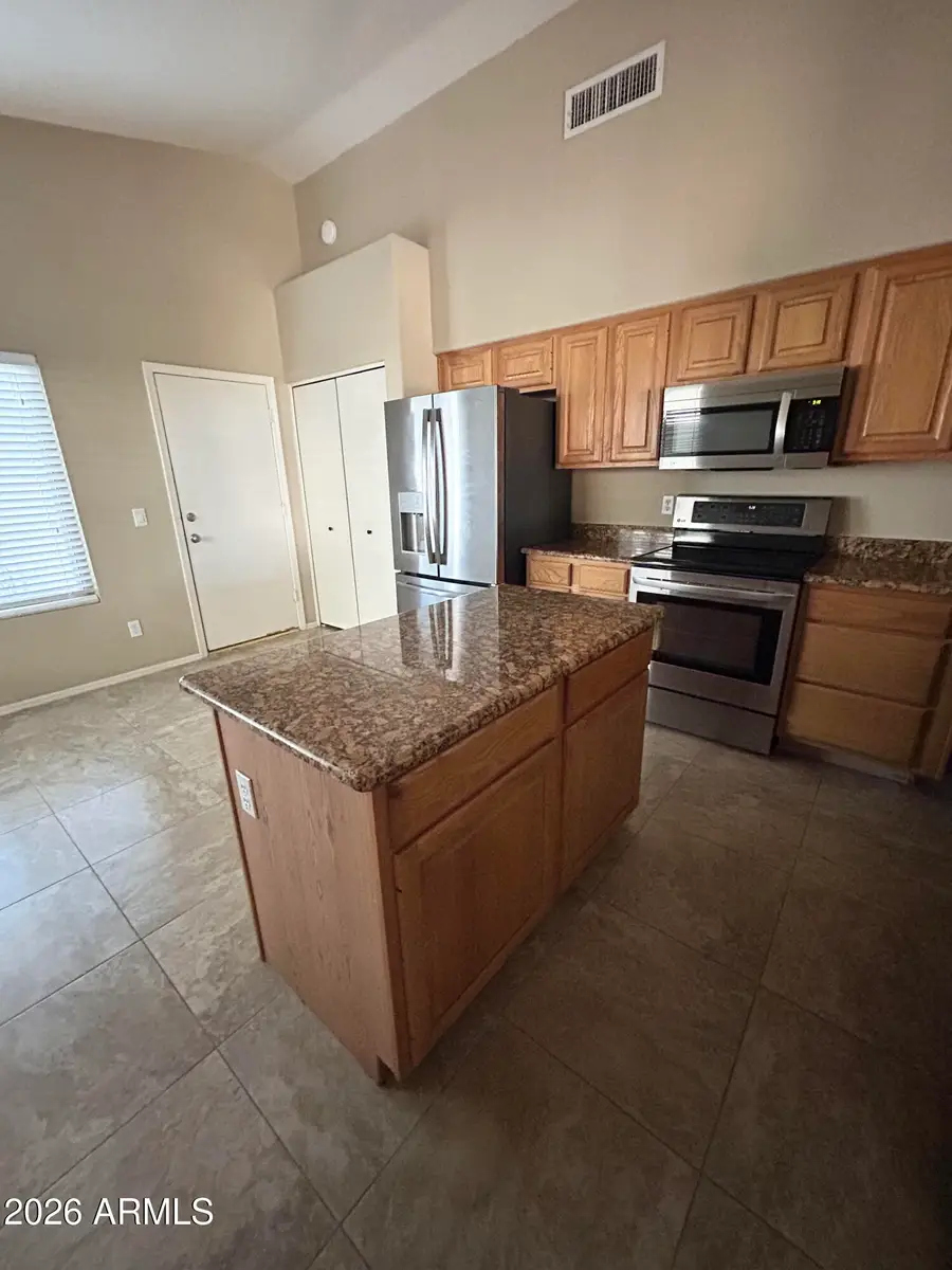 846 W Page Avenue, Gilbert, AZ 85233 - #2