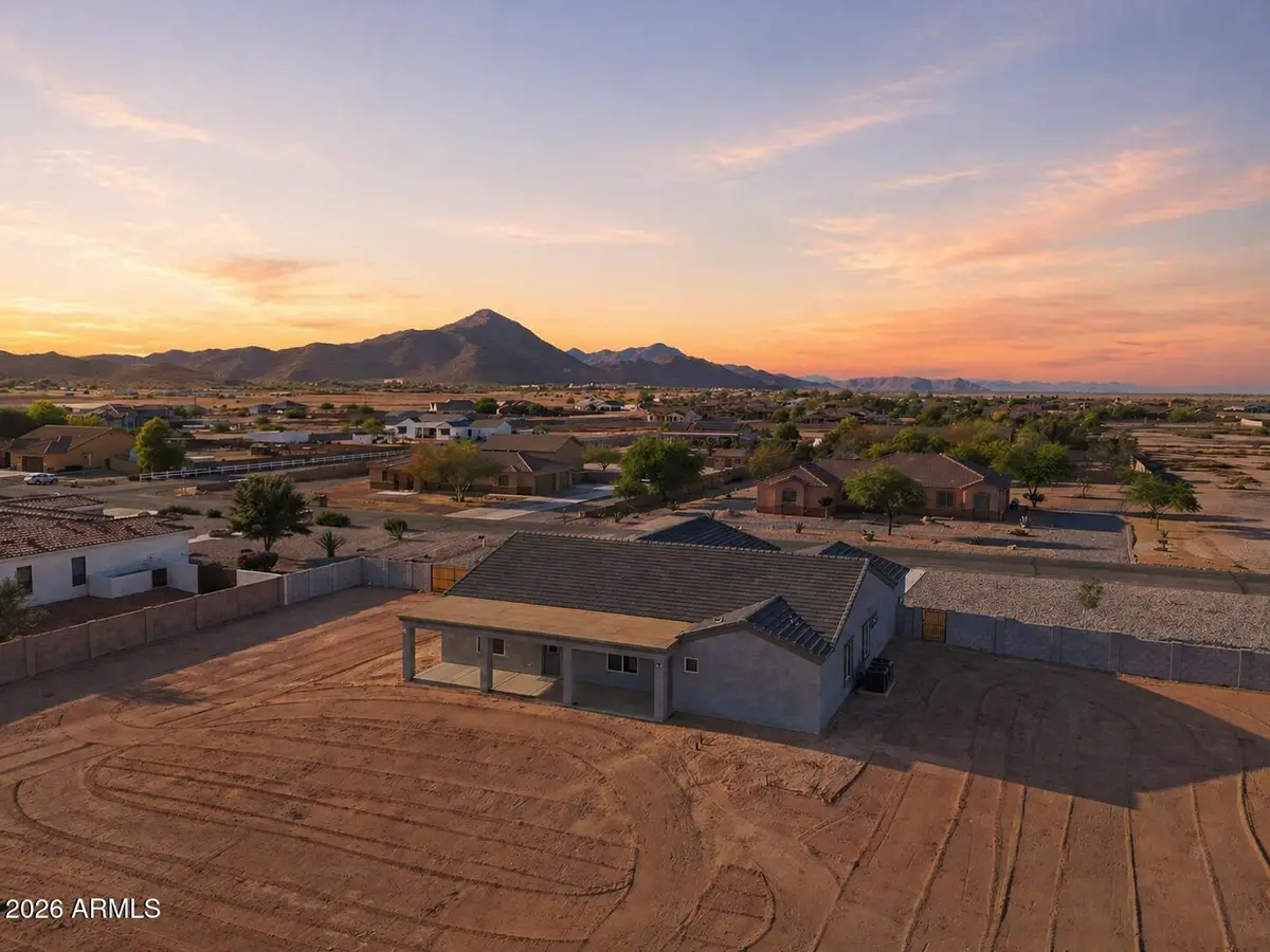 6897 W Appaloosa Trail, Coolidge, AZ 85128 - #1