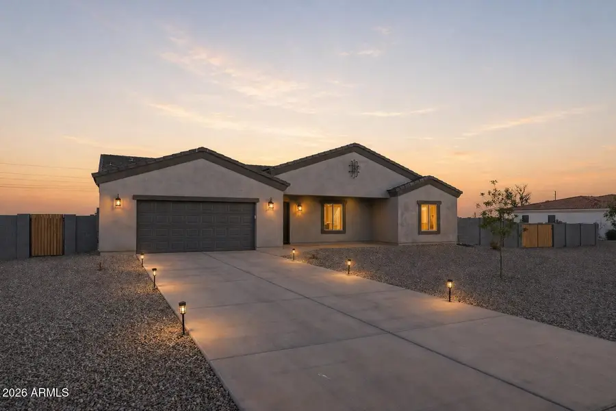 6897 W Appaloosa Trail, Coolidge, AZ 85128 - #2
