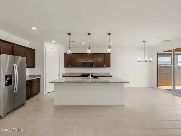 8395 W Saratoga Way, Florence, AZ 85132