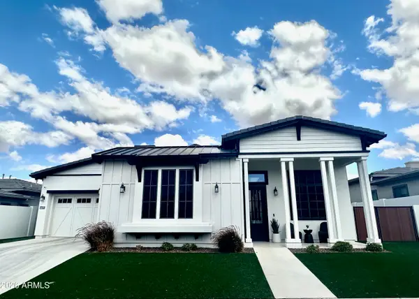 6675 S Giralda Avenue, Gilbert, AZ 85298