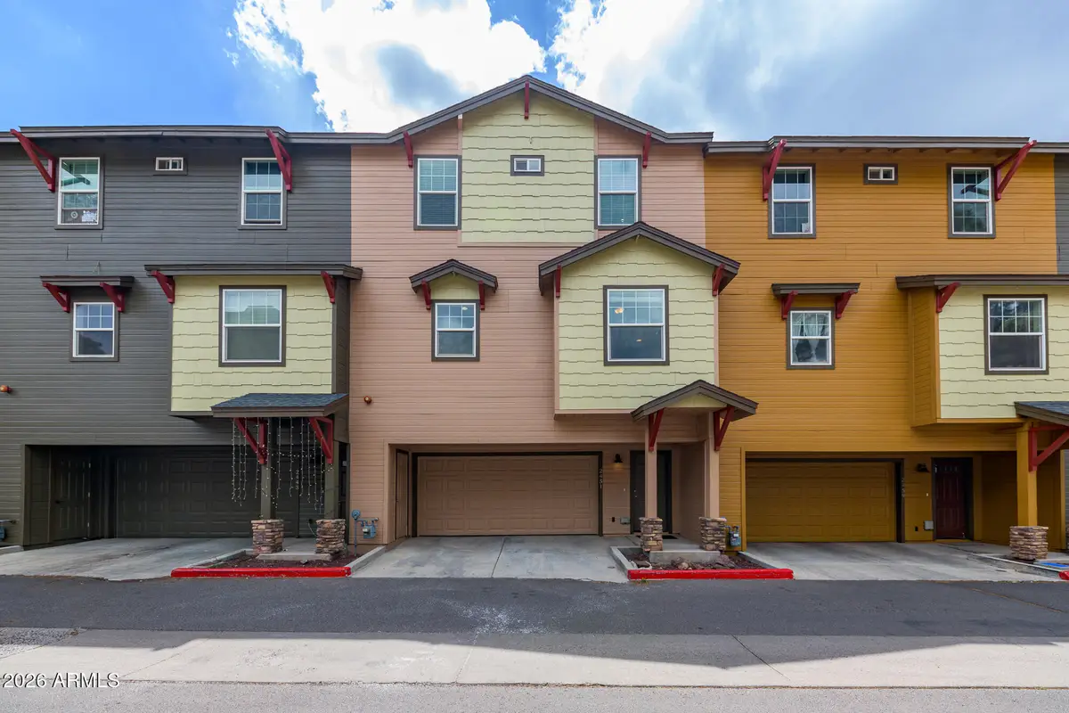 2451 W Pikes Peak Drive, Flagstaff, AZ 86001 - #1