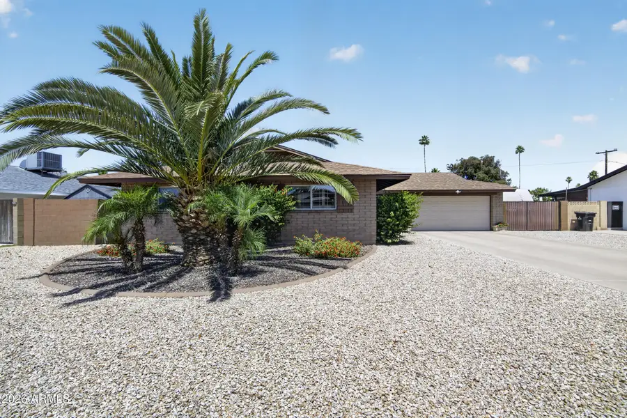 3738 W Morten Avenue, Phoenix, AZ 85051 - #2