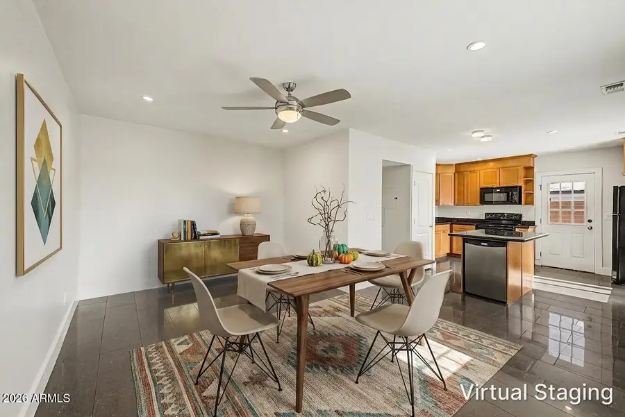 3233 N 37th Street #18, Phoenix, AZ 85018 - #2