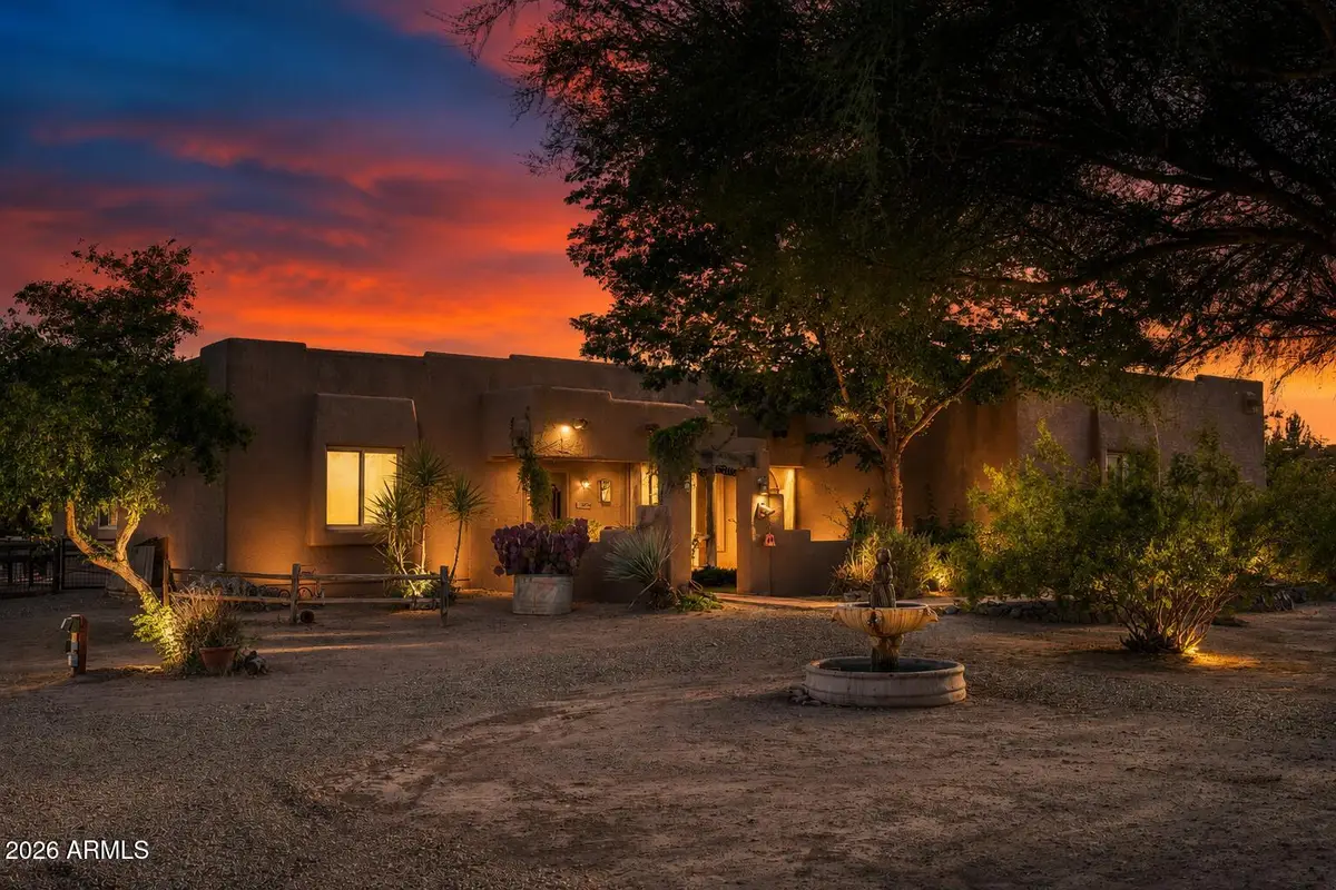21909 W Beacon Lane, Wittmann, AZ 85361 - #1