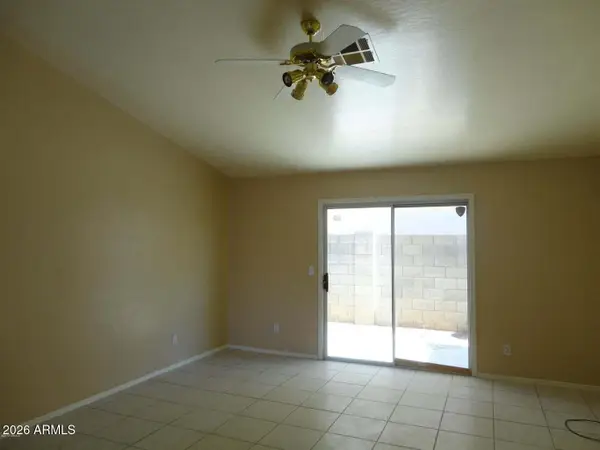 8520 W Palm Lane #1105, Phoenix, AZ 85037