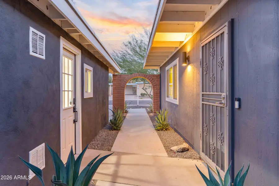 3728 E Sunnyside Drive, Phoenix, AZ 85028 - #2