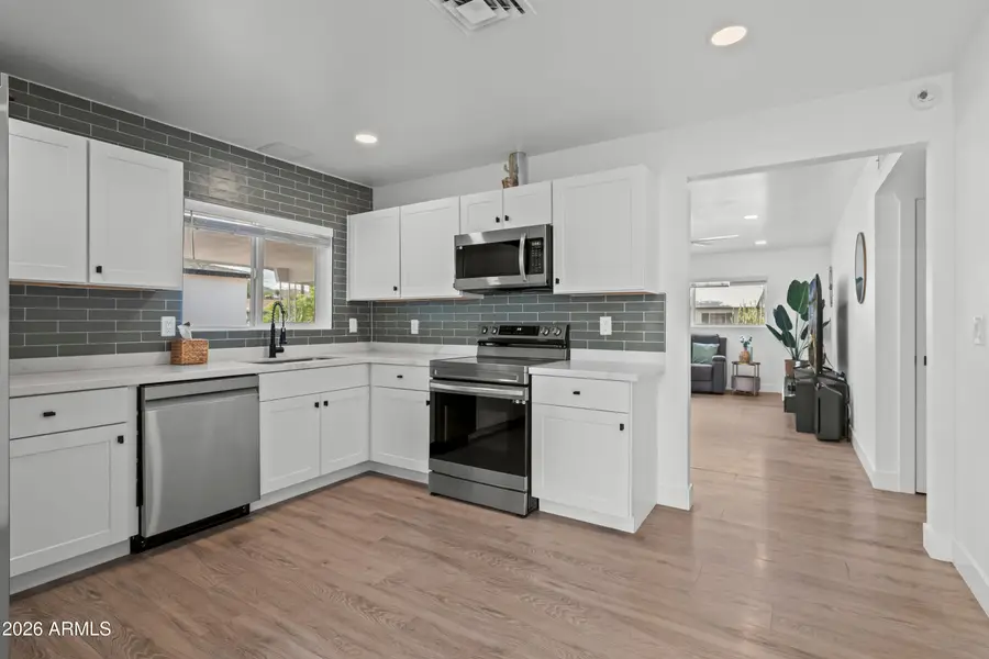 3221 E Andorra Drive, Phoenix, AZ 85032 - #3
